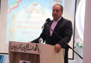 اهتمام به انس دانش‌آموزان با قرآن و نماز باید در تمام فعالیت‌های پرورشی و فرهنگی، برجسته باشد