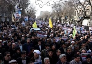 مردم تبریز هشتم دی آخرین میخ را بر تابوت فتنه کوبیدند
