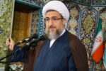 امام جمعه تبریز: دشمن به دنبال کاهش تابآوری مردم و ایجاد شکاف میان ملت و دولت است