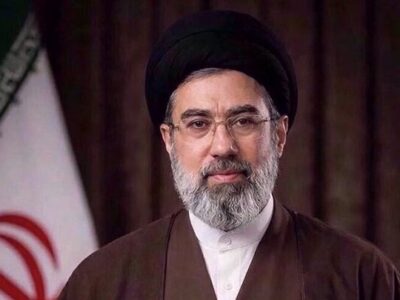 رهبر انقلاب: نماز، پشتوانه جهاد و فتح و ظفر در میدان مبارزه امروز ملت ایران است